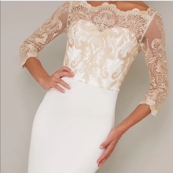 🤍NWT🤍 White & Gold Chi Chi London Embroidered Bodycon Peplum Dress in Cream - Picture 3 of 3